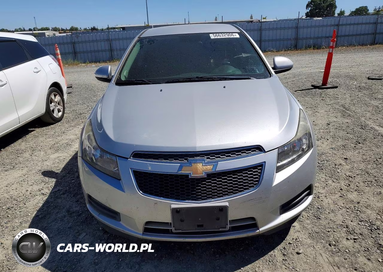 2013 Chevrolet Cruze Lt VIN:1G1PC5SB7D7168449 - 5