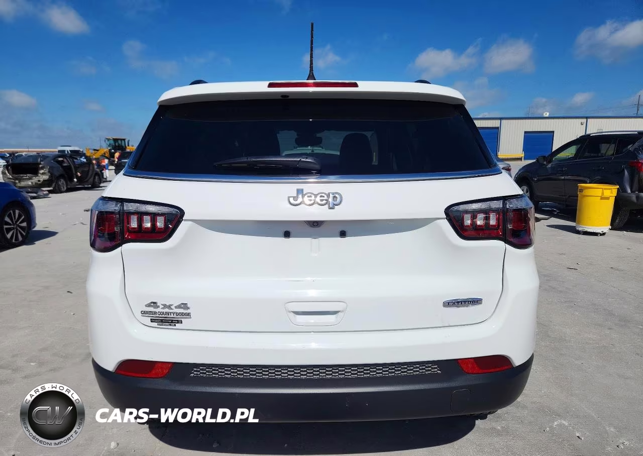 2025 Jeep Compass Latitude VIN:3C4NJDBN6ST552384 - 6