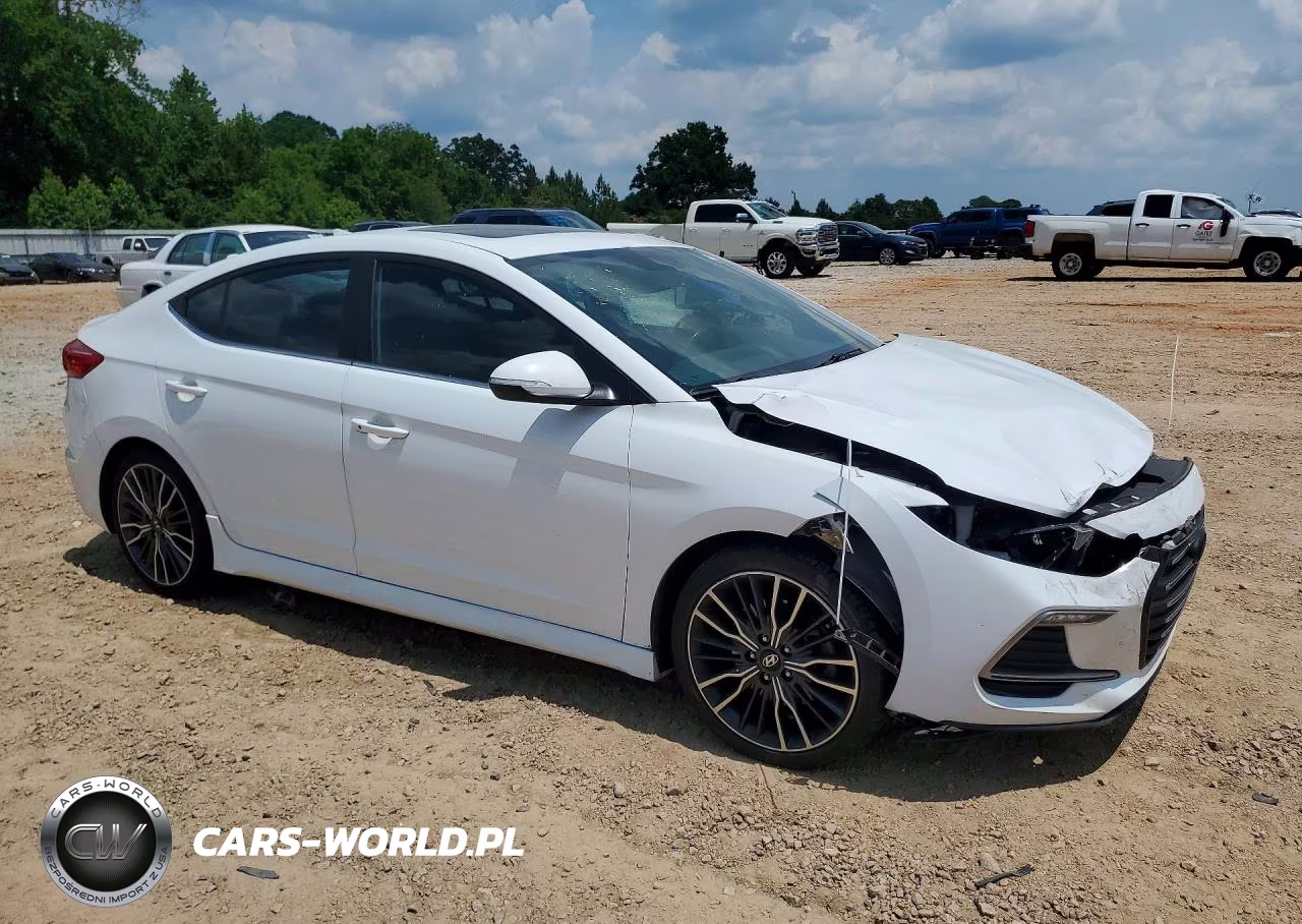 2018 Hyundai Elantra Sport VIN:KMHD04LB9JU553872 - 4
