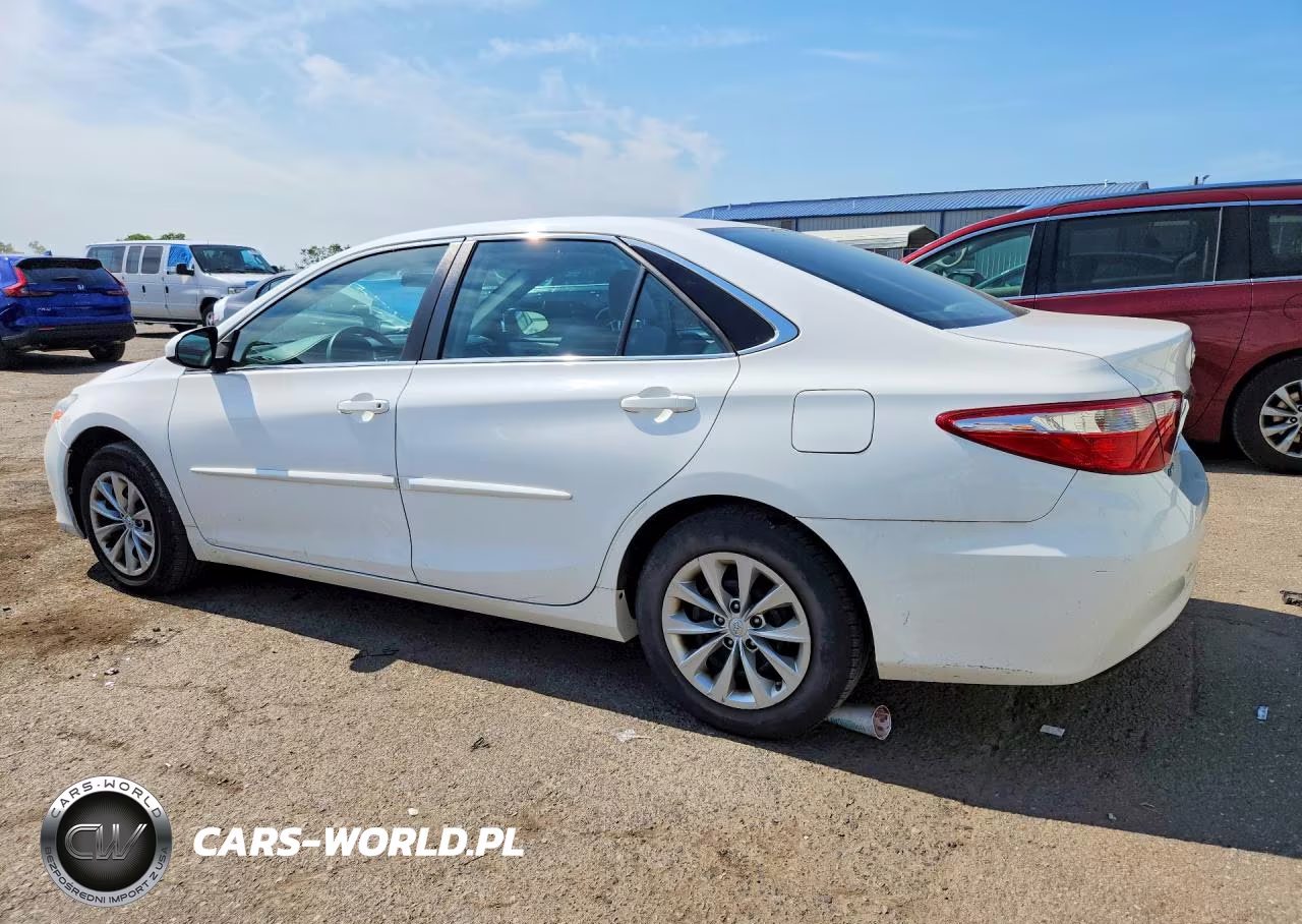 2017 Toyota Camry Le VIN:4T1BF1FKXHU795290 - 2