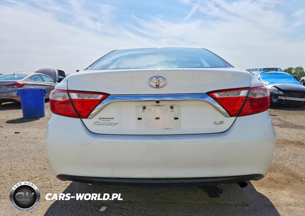 2017 Toyota Camry Le VIN:4T1BF1FKXHU795290 - 6