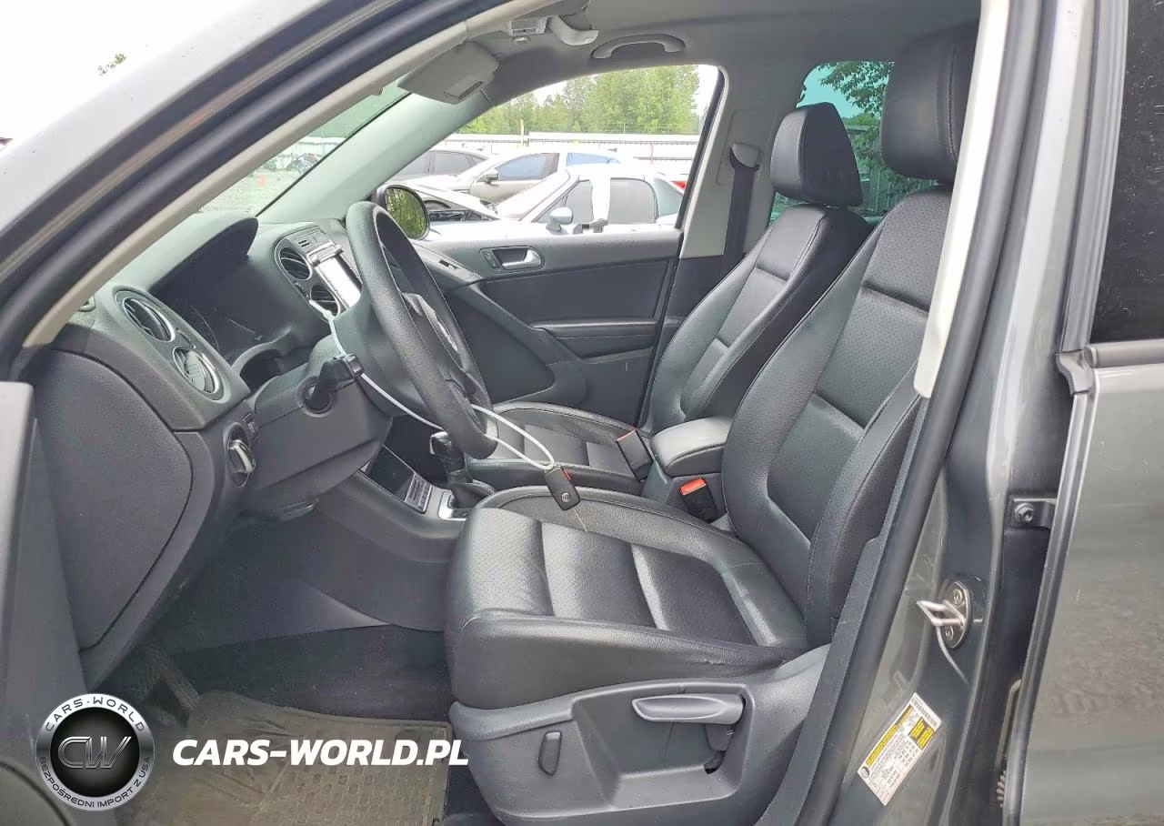 2012 VOLKSWAGEN TIGUAN S VIN:WVGAV7AX7CW078203 - 7