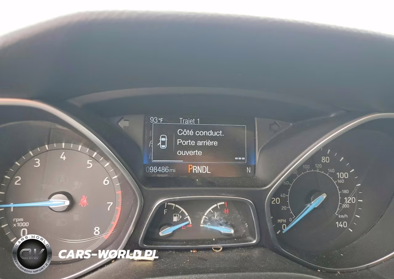 2016 Ford Focus Se VIN:1FADP3F21GL359363 - 9
