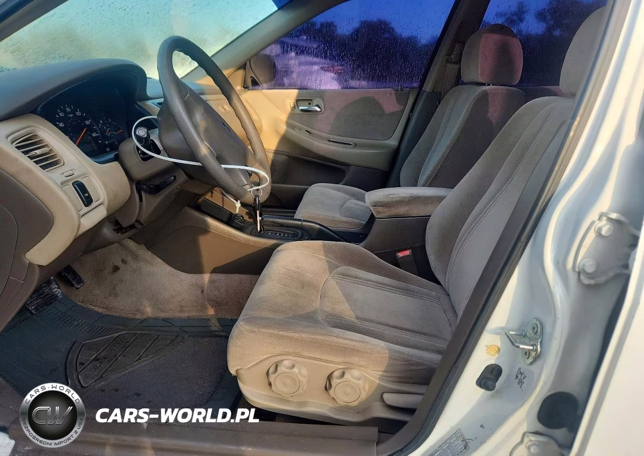 1999 Honda Accord Lx VIN:JHMCG5648XC004174 - 7