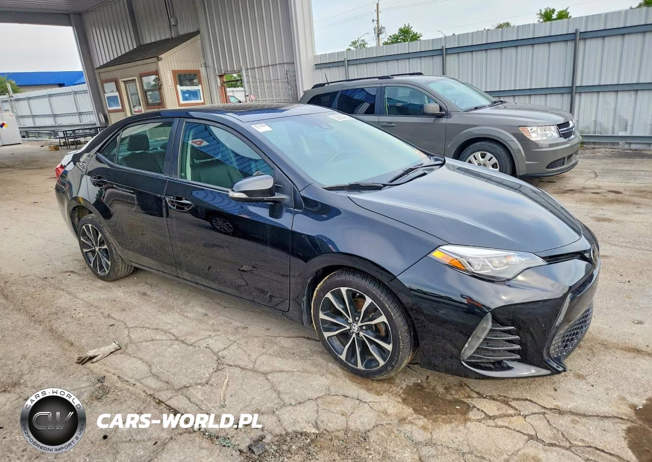 2017 Toyota Corolla Xse VIN:2T1BURHE6HC840139 - 4