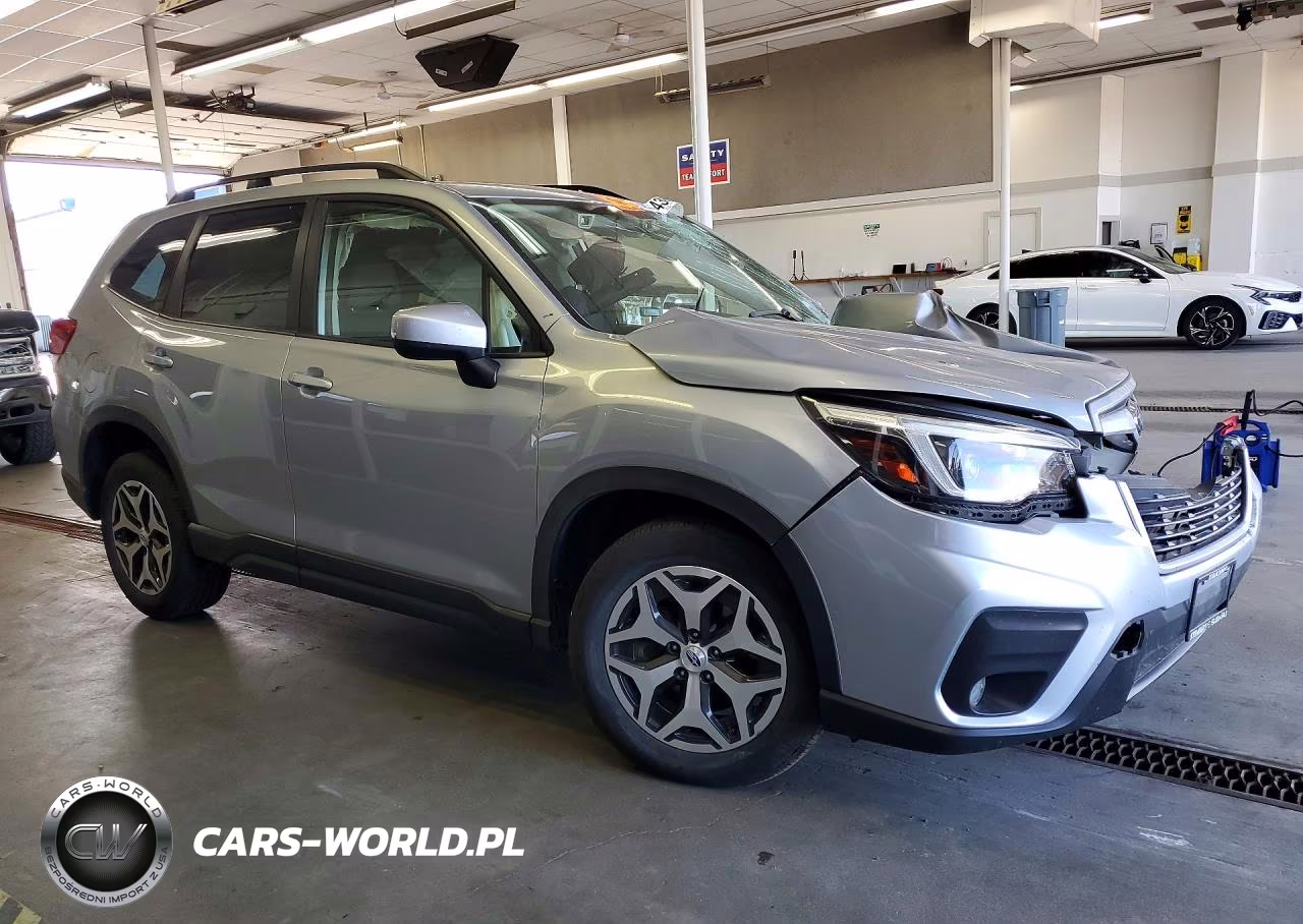 2021 Subaru Forester Premium VIN:JF2SKAJC1MH556442 - 4