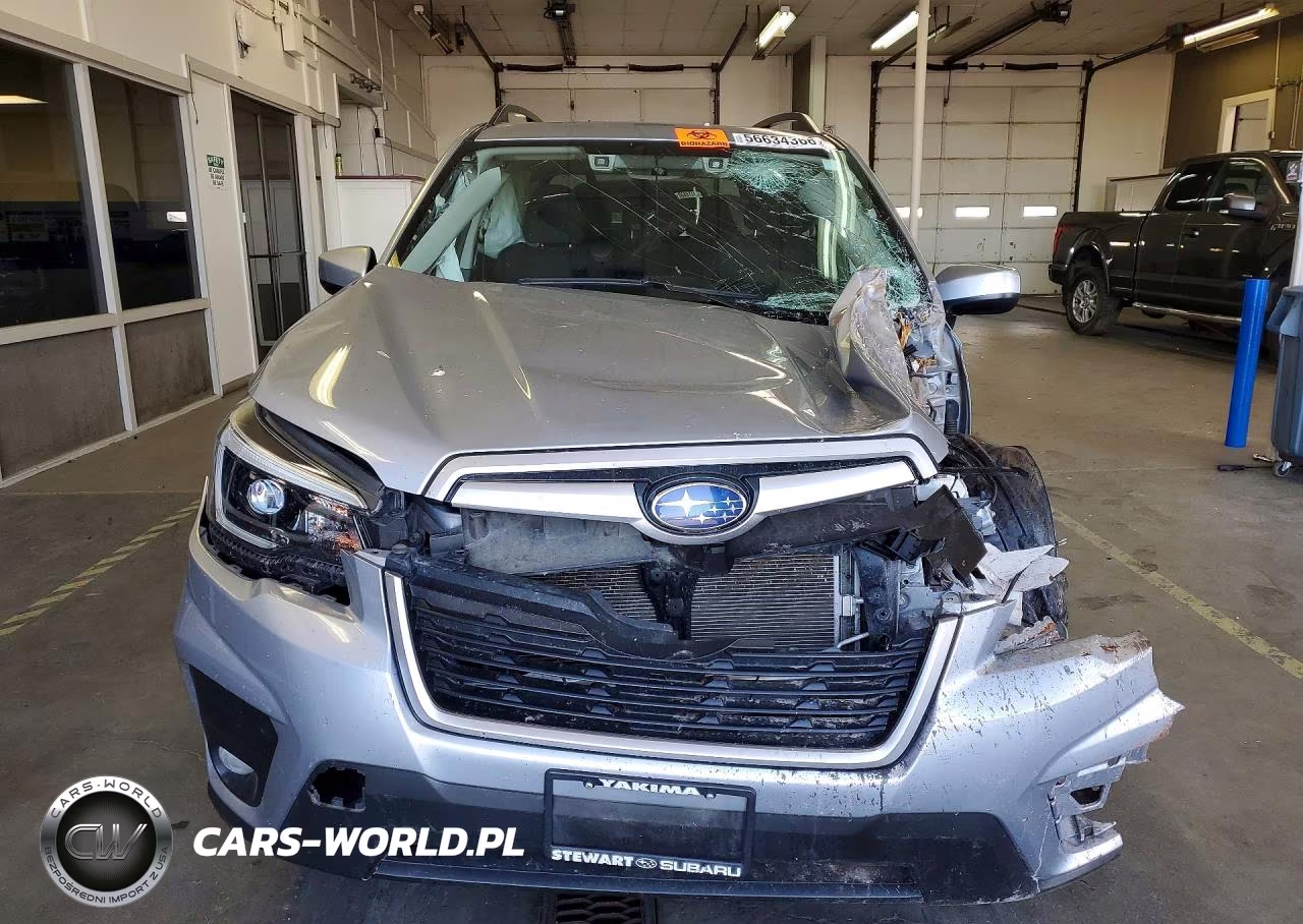 2021 Subaru Forester Premium VIN:JF2SKAJC1MH556442 - 5