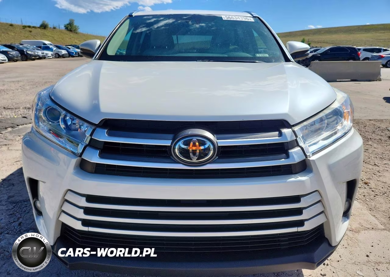 2017 Toyota Highlander Xle VIN:5TDJZRFH0HS382731 - 5