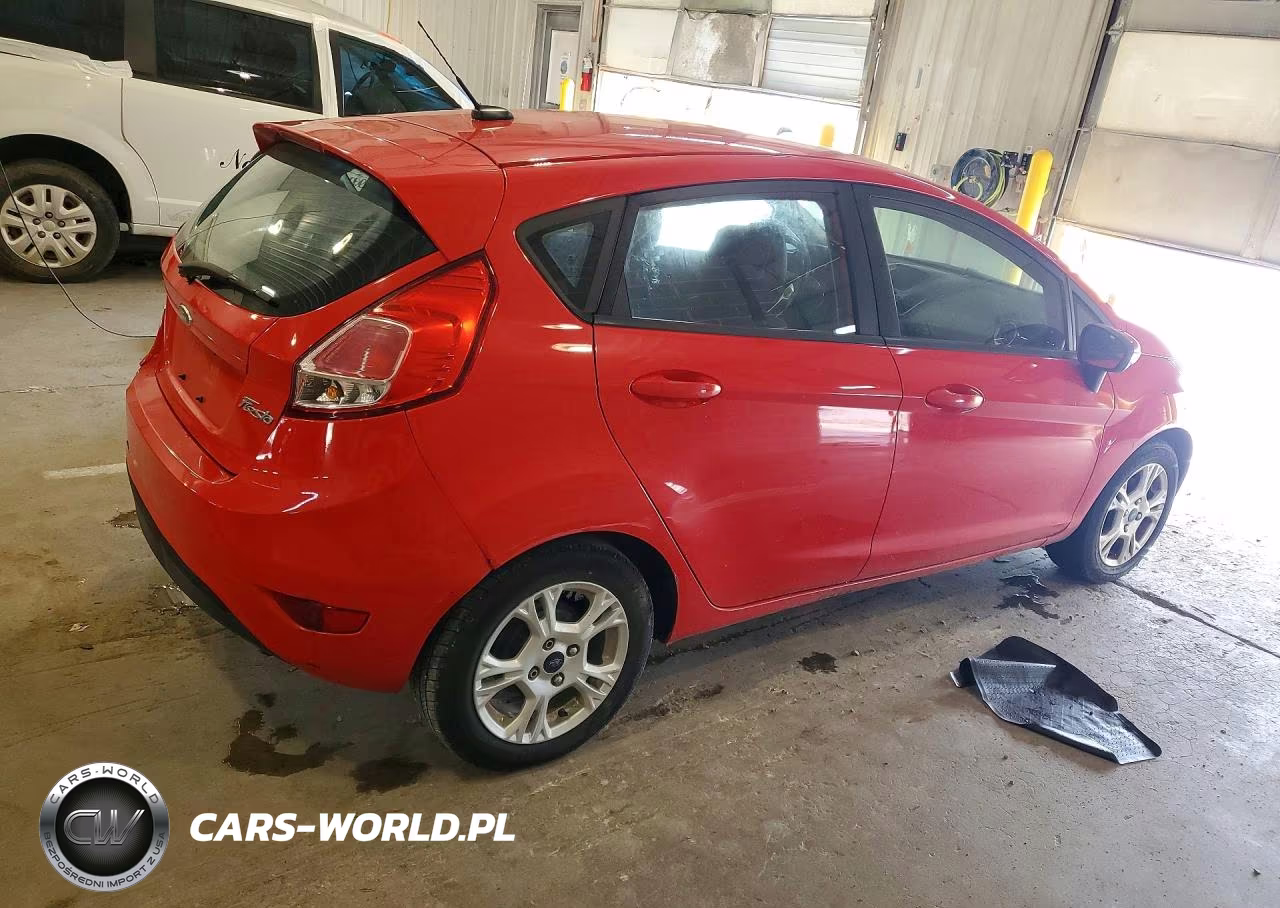 2014 Ford Fiesta Se VIN:3FADP4EJXEM228328 - 3