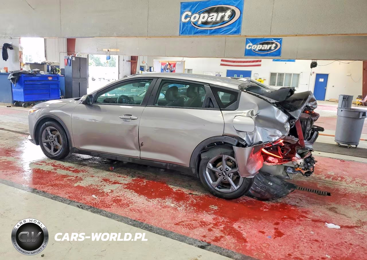 2025 Kia K4 Lxs VIN:3KPFT4DE2SE005466 - 2