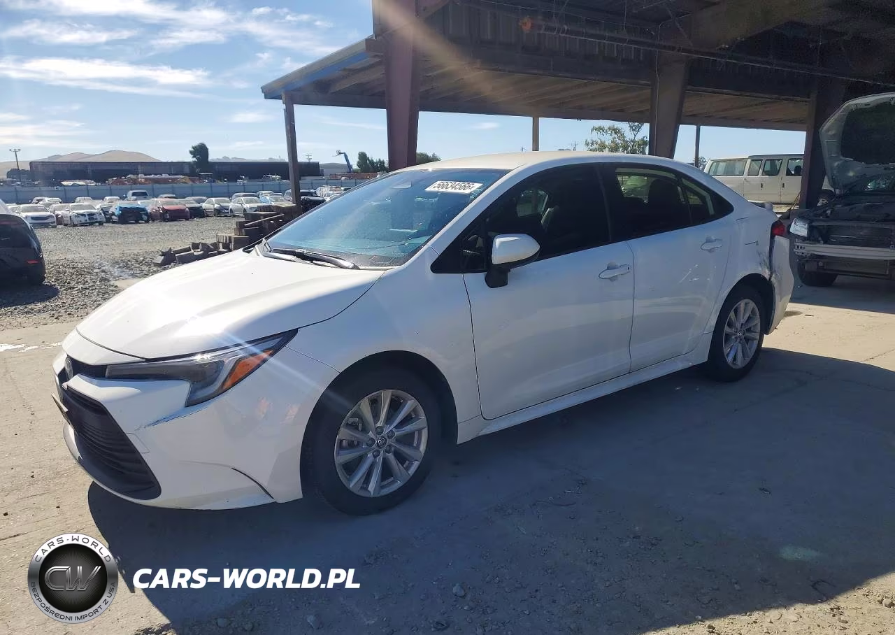 2024 Toyota Corolla Hybrid Le – zdjęcie 1 z 12