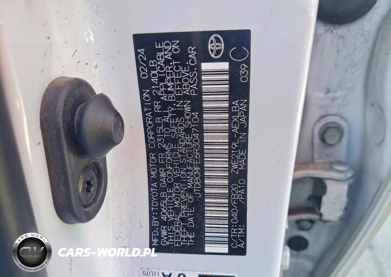 2024 Toyota Corolla Hybrid Le VIN:JTDBCMFE6R3047104 - 12