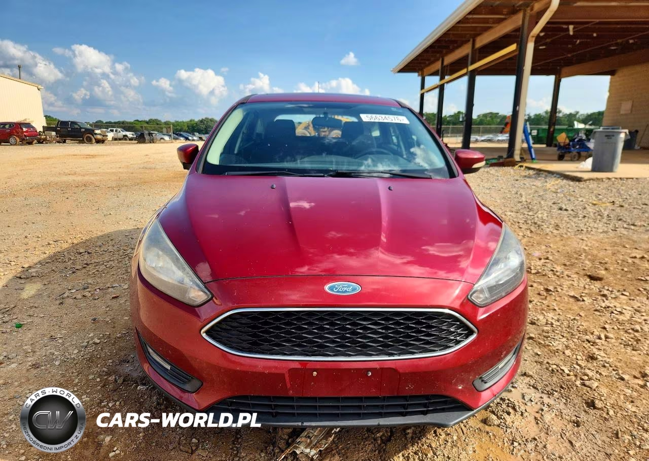 2017 Ford Focus Sel VIN:1FADP3M23HL339927 - 5