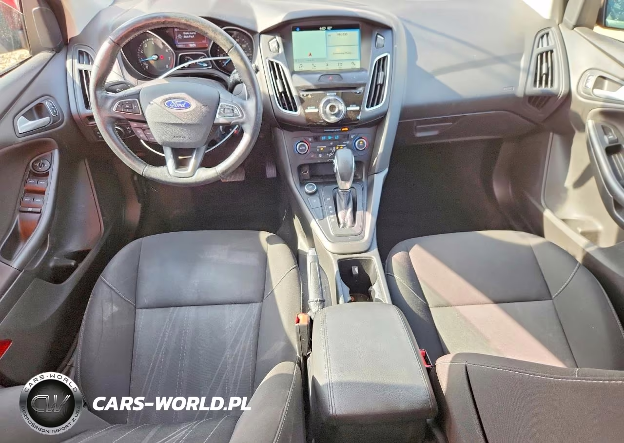 2017 Ford Focus Sel VIN:1FADP3M23HL339927 - 8