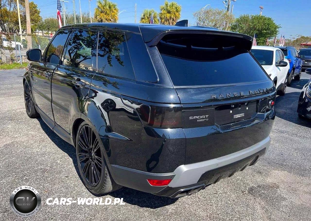 2018 Land Rover Range Rover Sport Se VIN:SALWG2RV2JA697563 - 3