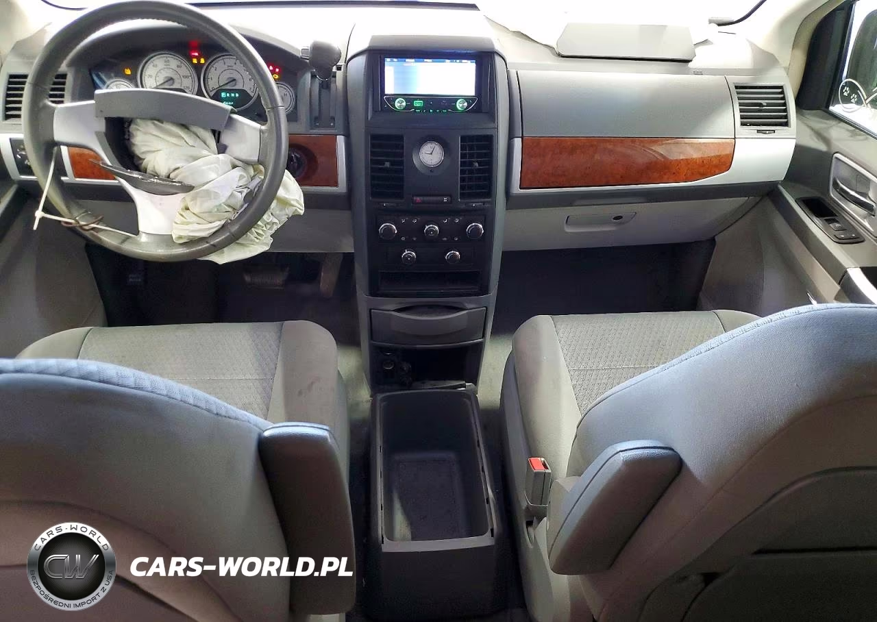 2008 Chrysler Town & Country Touring VIN:2A8HR54P38R839406 - 8