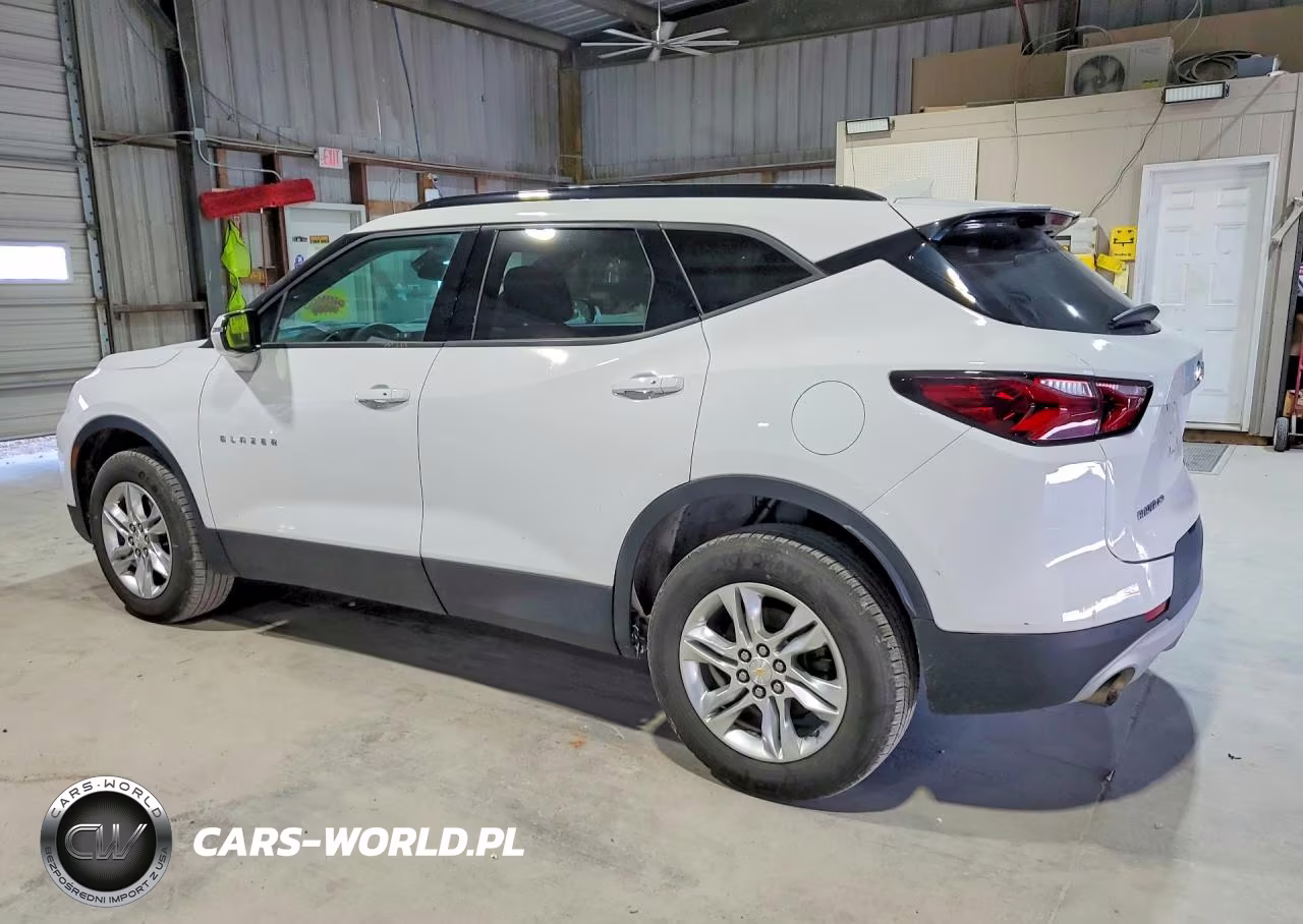 2021 Chevrolet Blazer 2Lt VIN:3GNKBHRS9MS550373 - 2