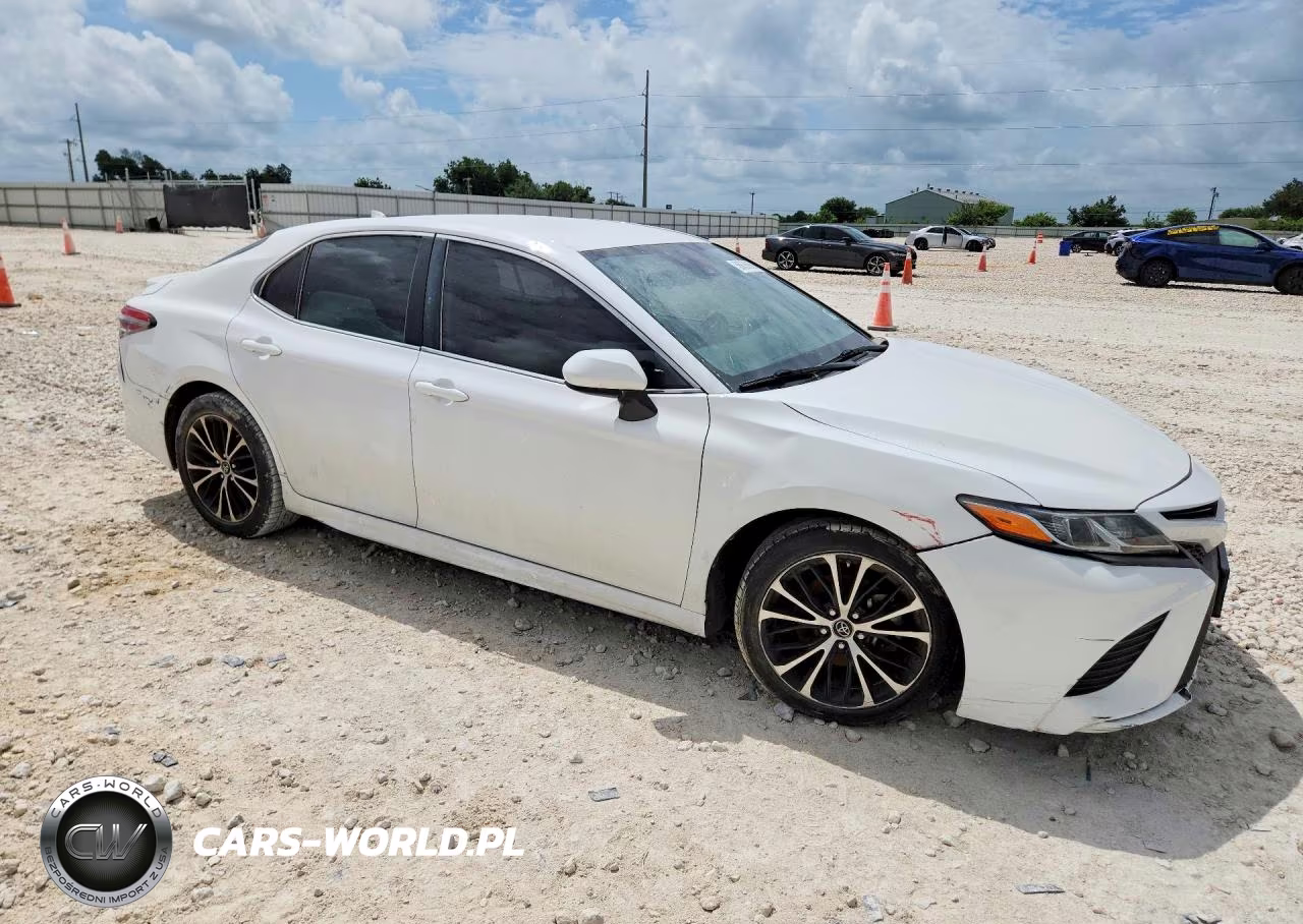 2019 Toyota Camry Se VIN:4T1B11HK7KU774304 - 4