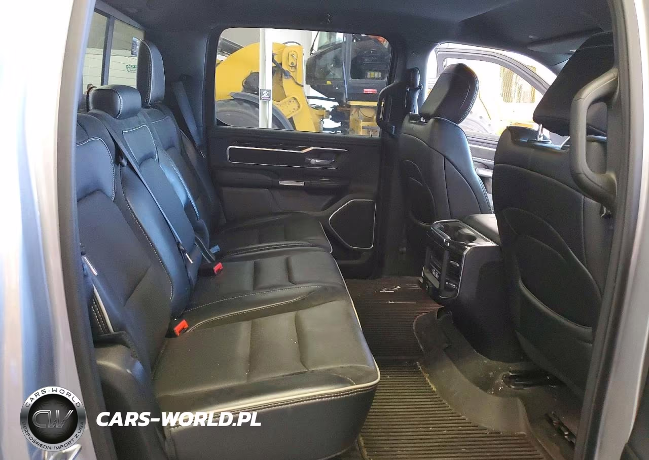 2021 Ram 1500 Laramie VIN:1C6SRFJM1MN680607 - 10
