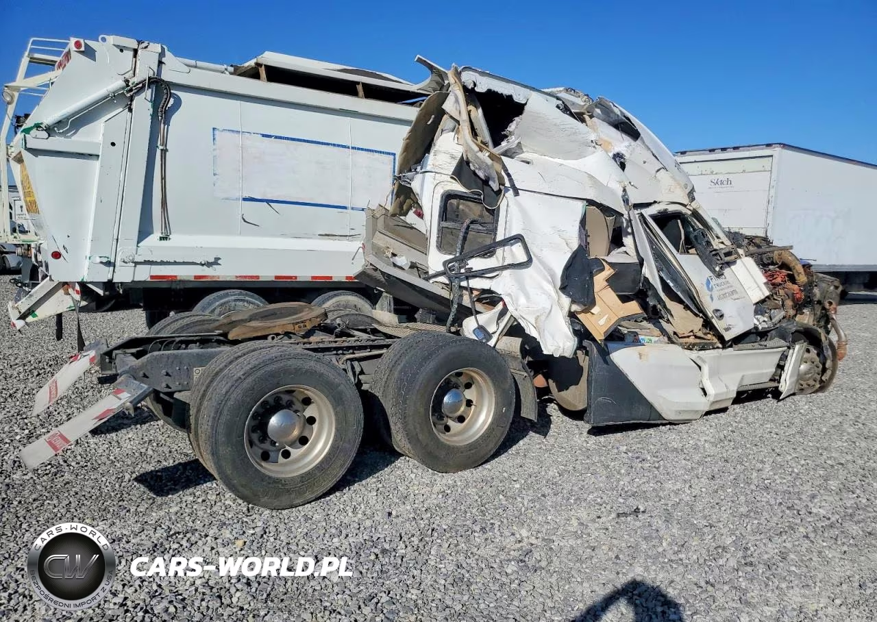 2024 Kenworth T680 Semi Truck VIN:1XKYD49X7RJ319485 - 4