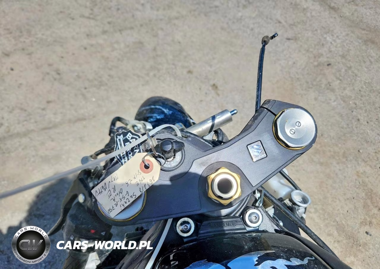2016 Suzuki Gsx-R750 VIN:JS1GR7MA2G2100321 - 7