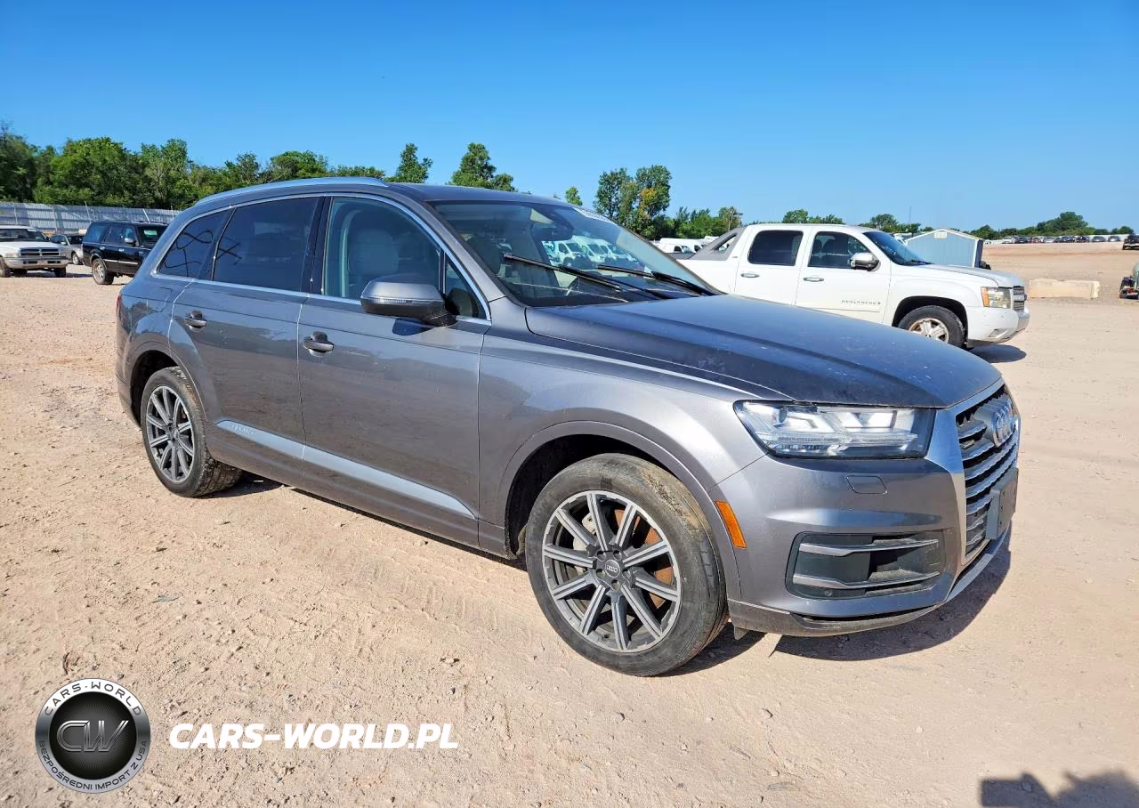 2017 Audi Q7 Prestige VIN:WA1VAAF75HD029408 - 4