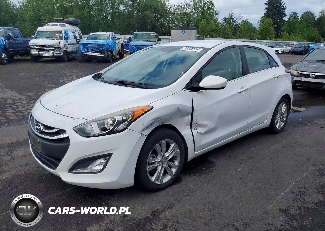 2013 Hyundai Elantra Gt Base