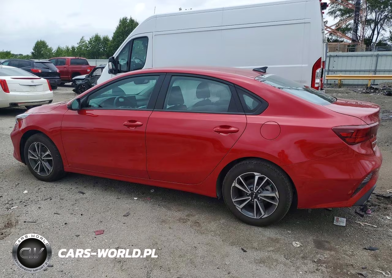 2024 Kia Forte Lxs VIN:3KPF24AD4RE741298 - 2