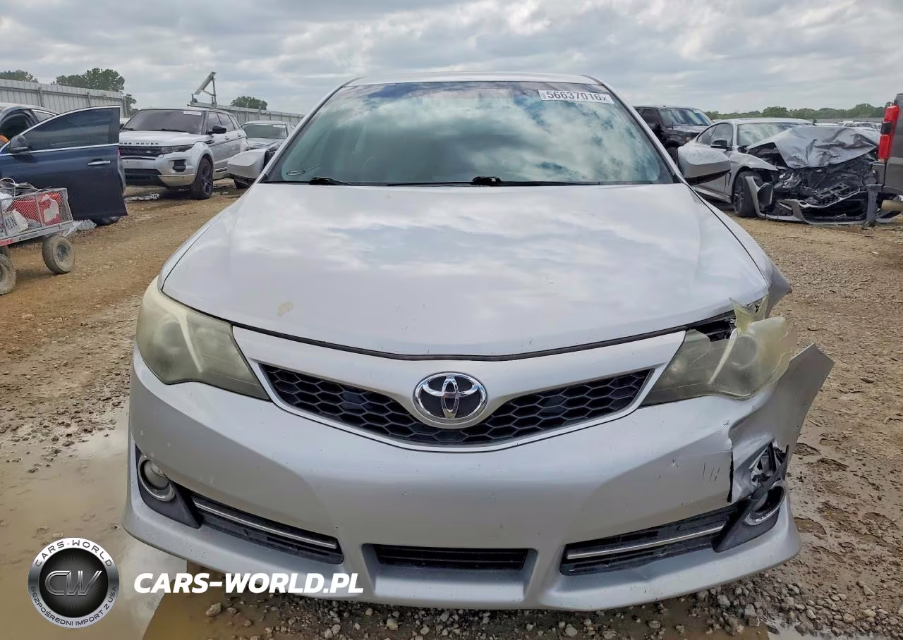 2014 Toyota Camry Se VIN:4T1BF1FK6EU325544 - 5