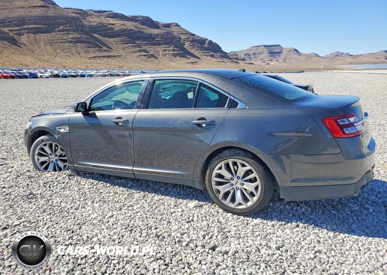2017 Ford Taurus Limited VIN:1FAHP2F85HG123552 - 2