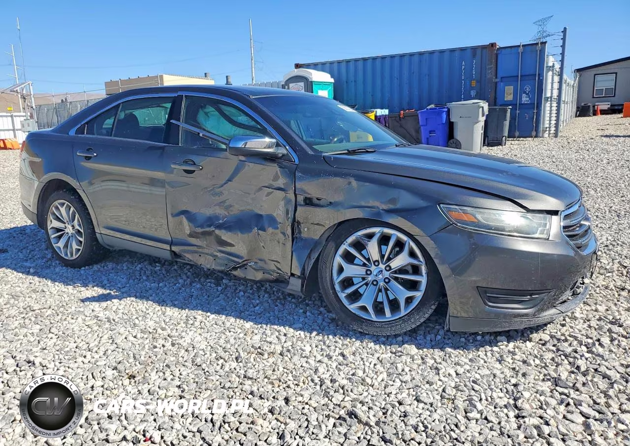 2017 Ford Taurus Limited VIN:1FAHP2F85HG123552 - 4