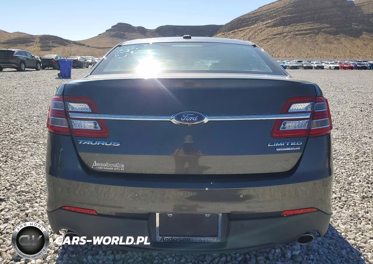 2017 Ford Taurus Limited VIN:1FAHP2F85HG123552 - 6