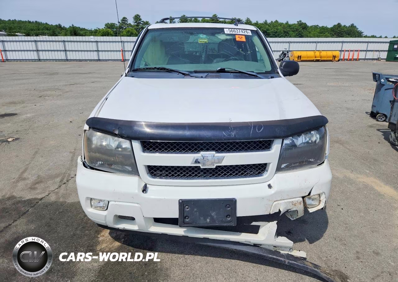 2008 Chevrolet Trailblazer Ls VIN:1GNDT13S782137245 - 5