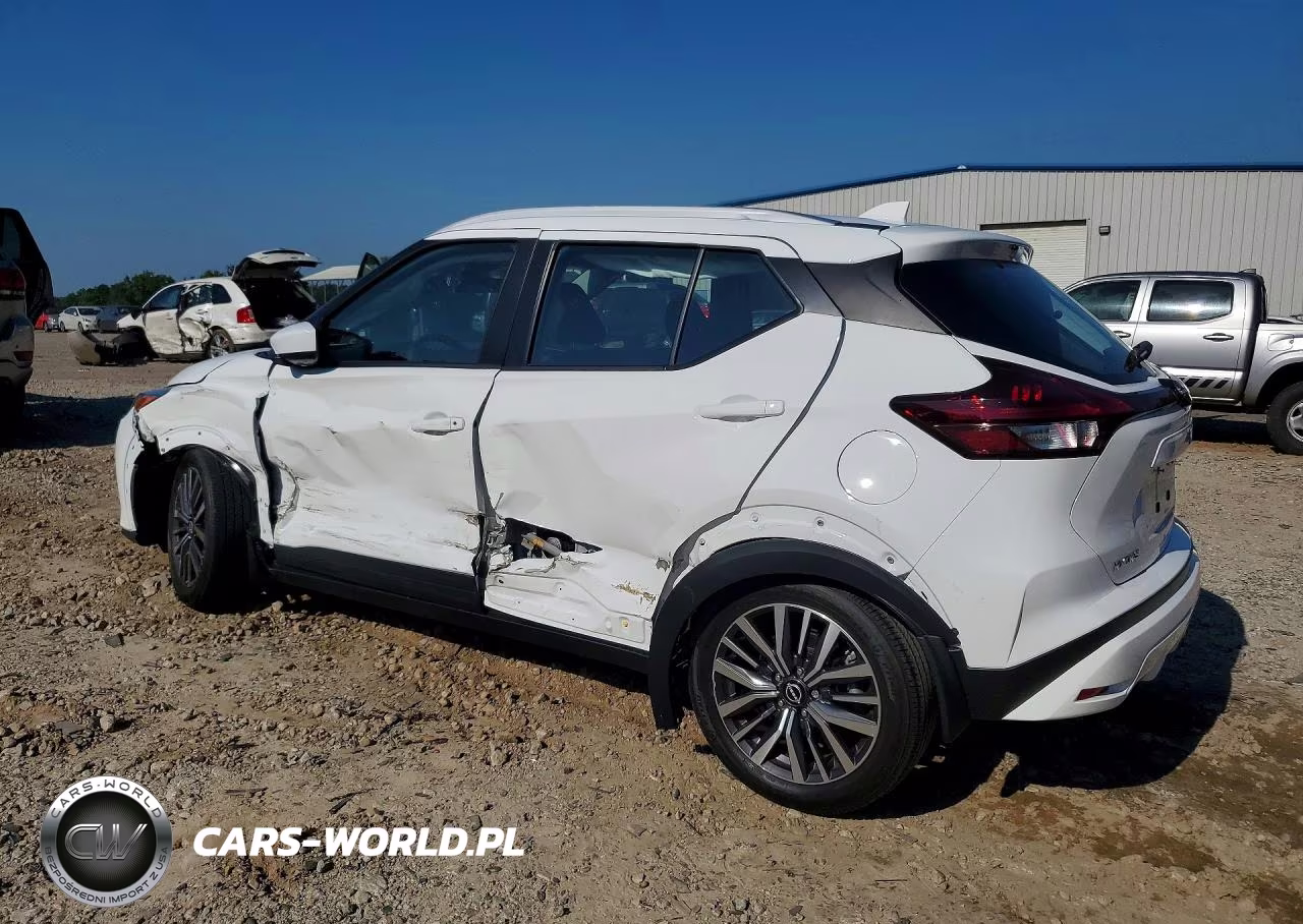 2022 Nissan Kicks Sv VIN:3N1CP5CV6NL493693 - 2