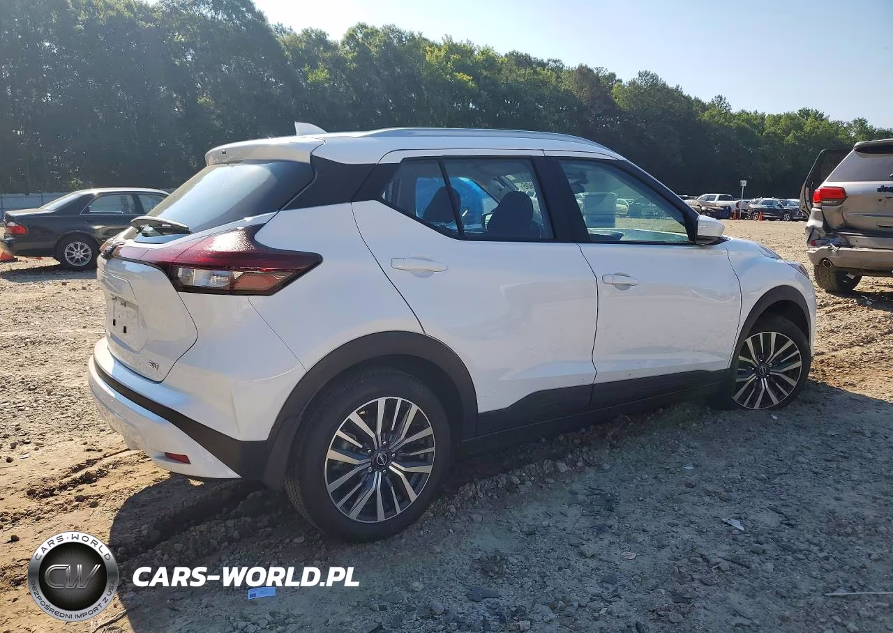 2022 Nissan Kicks Sv VIN:3N1CP5CV6NL493693 - 3