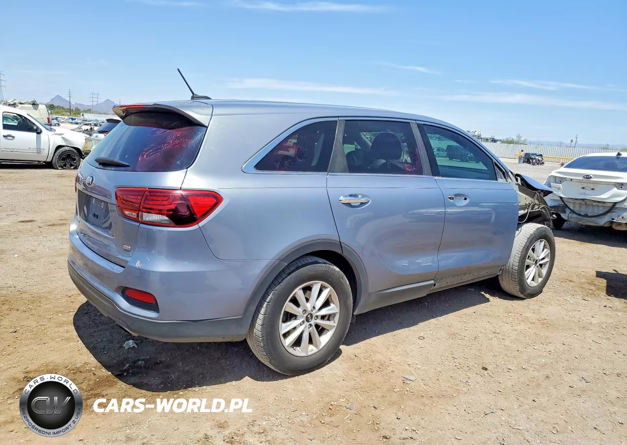 2020 Kia Sorento Lx VIN:5XYPG4A3XLG642573 - 3