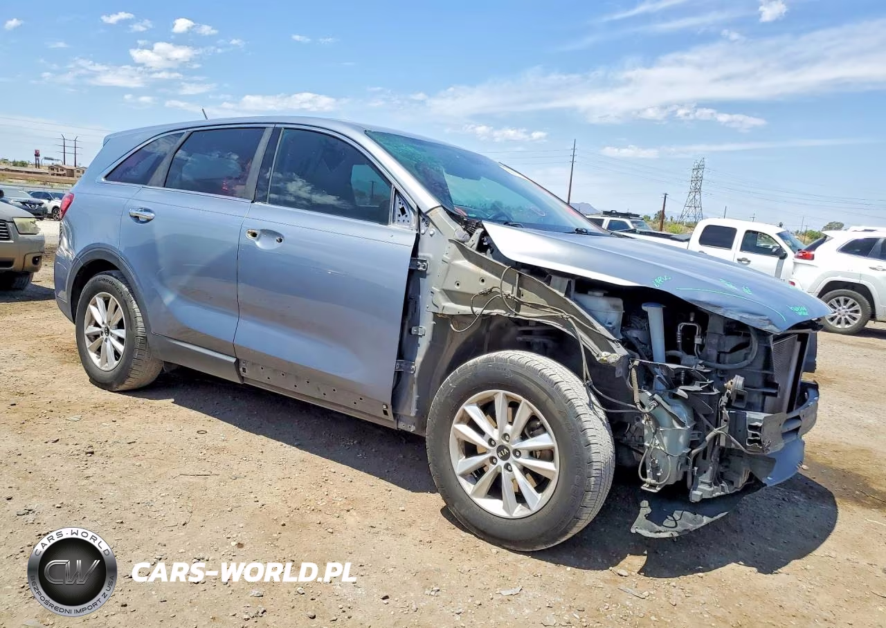 2020 Kia Sorento Lx VIN:5XYPG4A3XLG642573 - 4