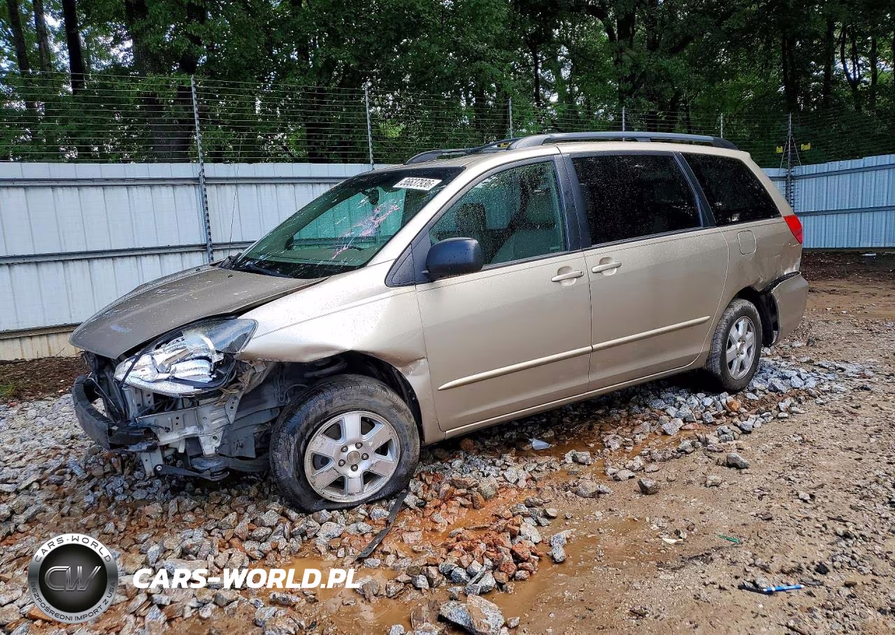 2004 Toyota Sienna Le 8 Passenger – zdjęcie 1 z 13