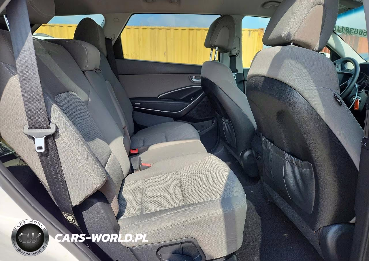 2017 Hyundai Santa Fe Se VIN:KM8SMDHF1HU206067 - 11