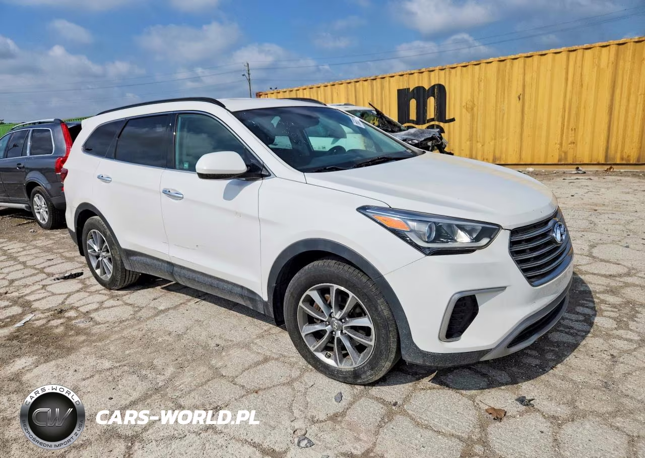 2017 Hyundai Santa Fe Se VIN:KM8SMDHF1HU206067 - 4