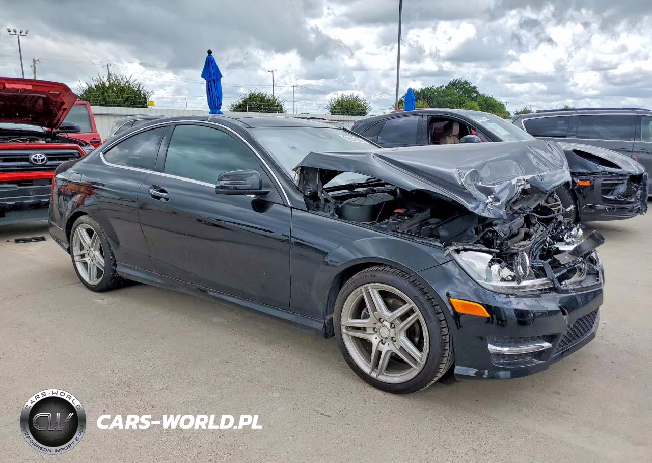 2012 Mercedes-Benz C 250 VIN:WDDGJ4HB4CF855641 - 4