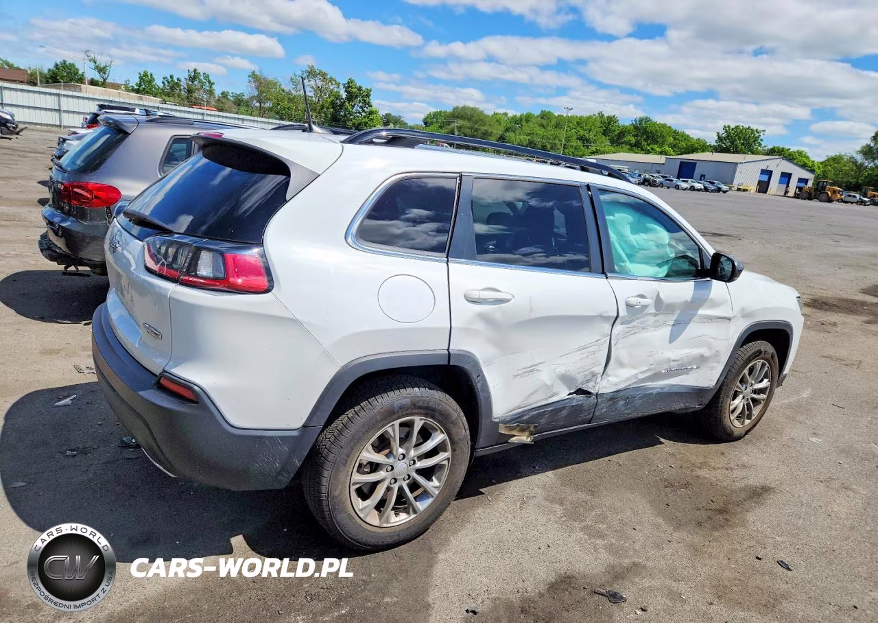 2022 Jeep Cherokee Latitude Lux VIN:1C4PJMMX5ND510869 - 3