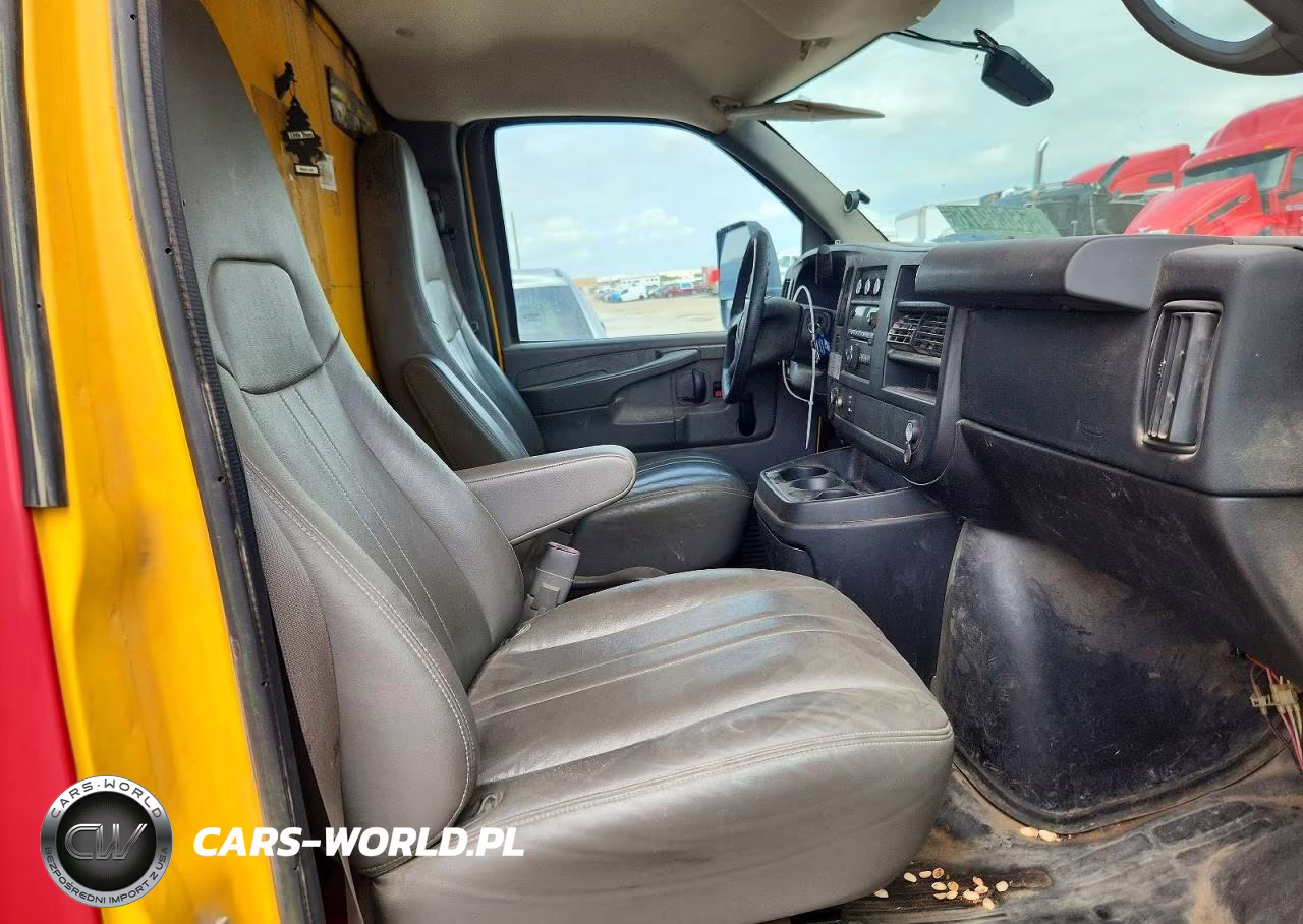 2014 GMC Savana Box Truck VIN:1GD374CG4E1907498 - 11