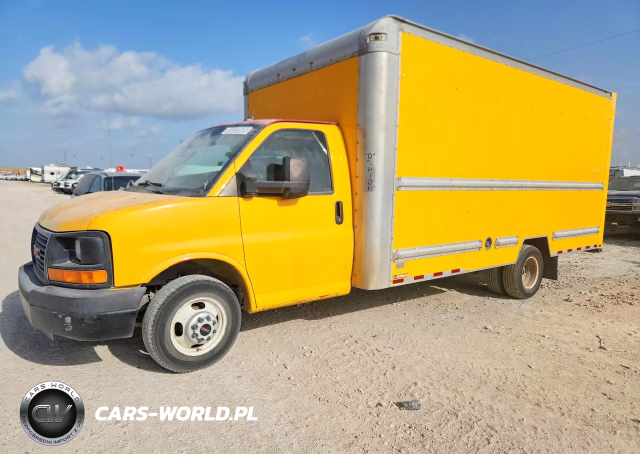2015 GMC Savana Cutaway G3500