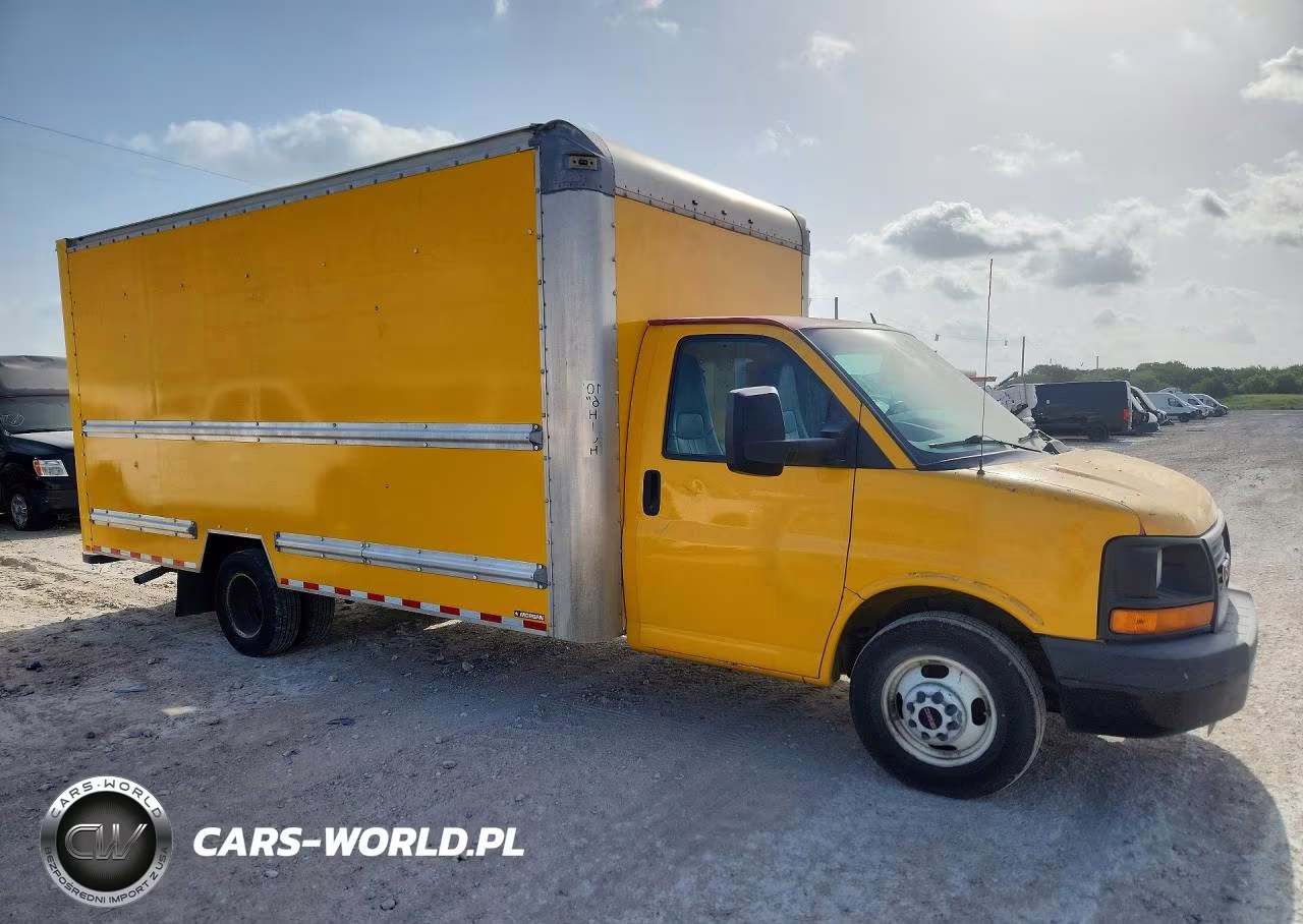 2015 GMC Savana Cutaway G3500 VIN:1GD374CG2F1168312 - 4