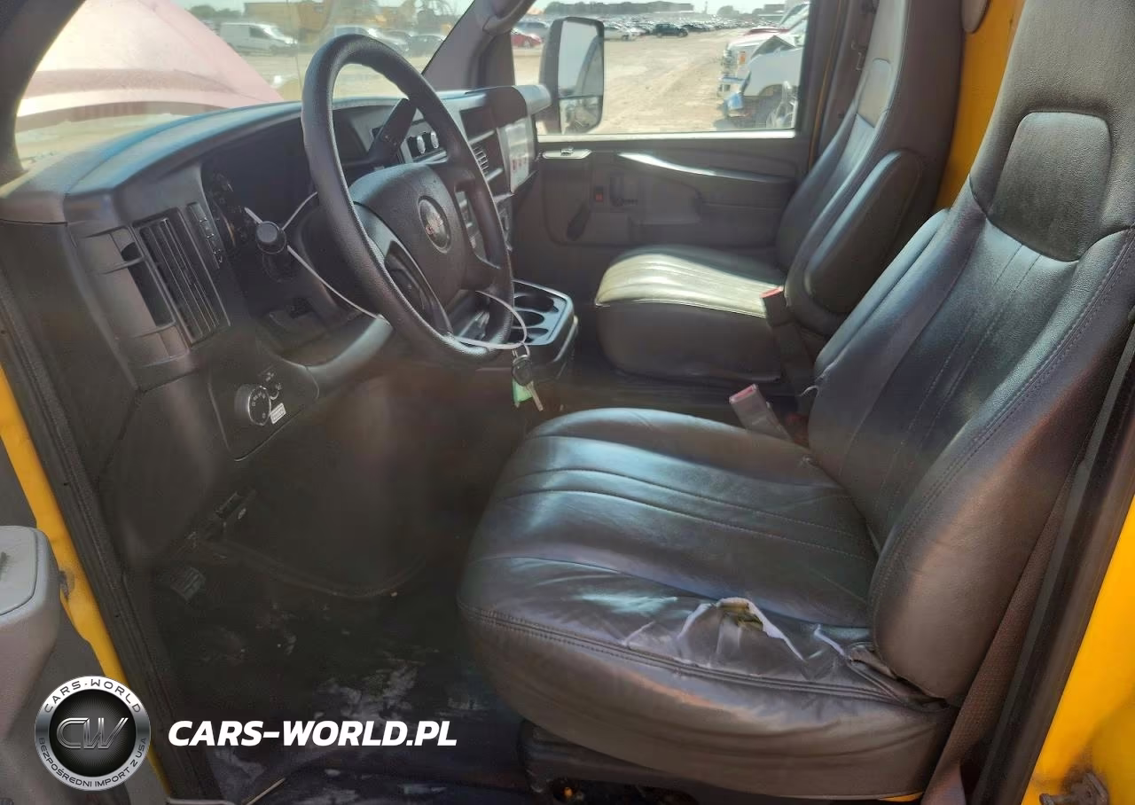 2015 GMC Savana Cutaway G3500 VIN:1GD374CG2F1168312 - 7
