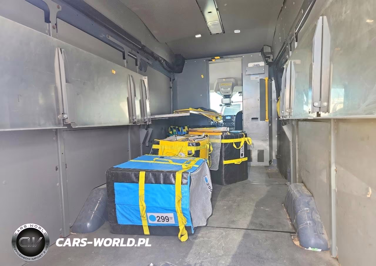 2020 Ford Transit 250 Delivery Van VIN:1FTBR3X81LKA72183 - 10