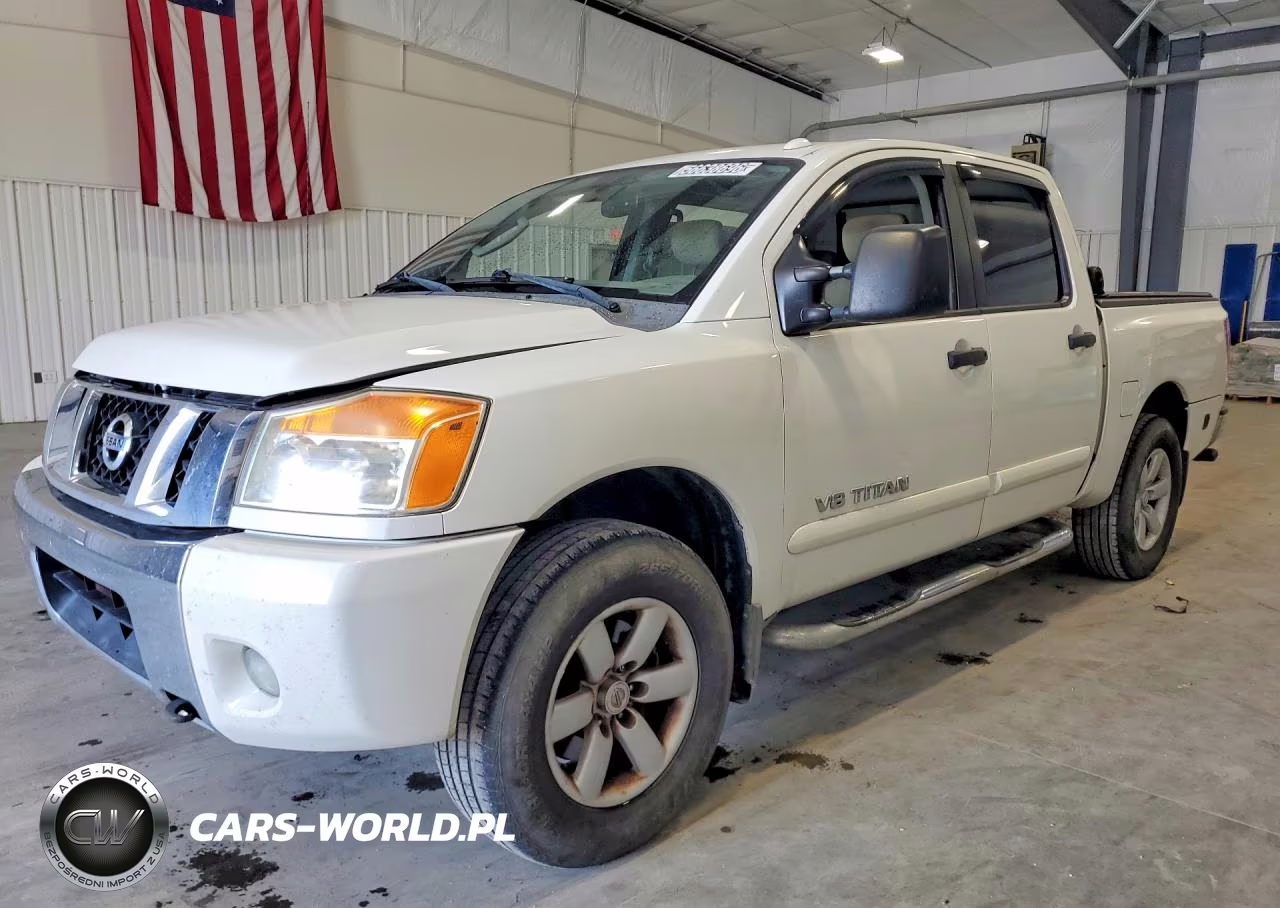 2011 Nissan Titan Sv