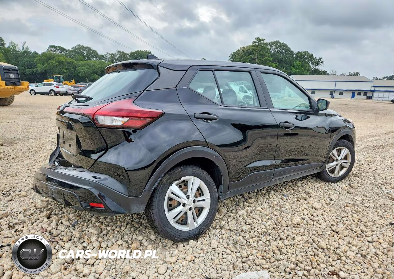 2023 Nissan Kicks S VIN:3N1CP5BV8PL547483 - 3