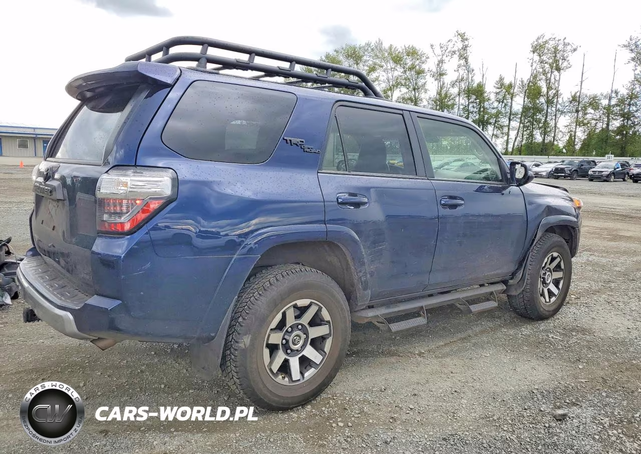 2024 Toyota 4Runner Trd Off-Road Premium VIN:JTERU5JR2R6237276 - 3